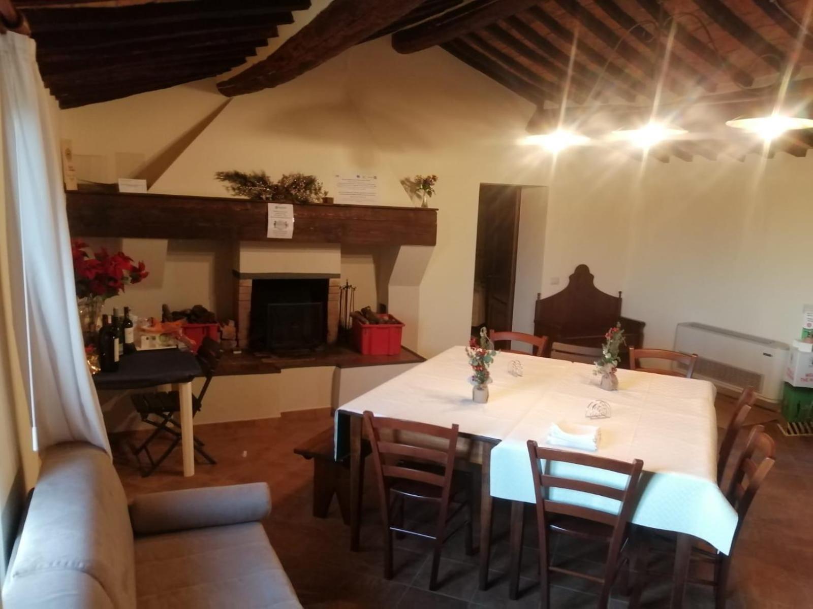 Antica Grancia Di Quercecchio Appartement Montalcino Buitenkant foto